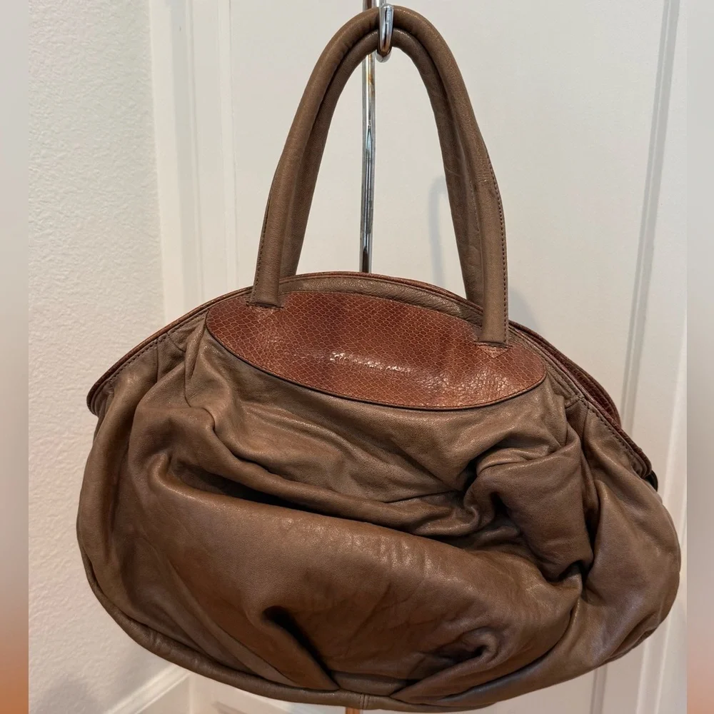 Soft Brown Leather Hobo Handbag with Textured Trim
